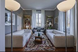 Elegant apartment in Oltrarno