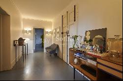 Elegant apartment in Oltrarno