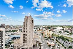 Sky-High Sophistication: 29th-Floor Residence at the Grand Hyatt