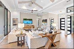 LAKEHOUSE COVE AT WATERSIDE IN LAKEWOOD RANCH