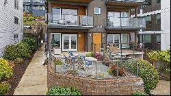 2112 Alki Avenue SW Unit A, Seattle WA 98116