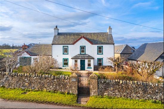 Lochie Farmhouse, Duchally Road, Auchterarder, Perth and Kinross, PH3 1PW