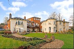 Quoitings Gardens, Marlow, Buckinghamshire, SL7 2FN