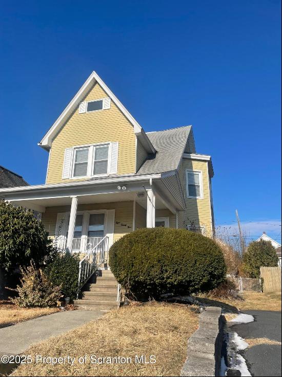 829 N Sumner Avenue, Scranton PA 18504