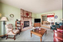 1222 Brandywine Dr, Hermitage PA 16148