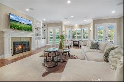 25615 Queenscliff Court, Calabasas CA 91302