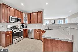 1133 Lake Drive East, Robbinsville NJ 08691