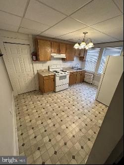 993 W Park Avenue Unit 1, Vineland NJ 08360