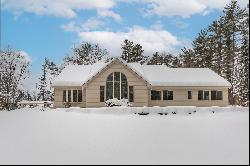 573 Middletown Road, Londonderry VT 05148