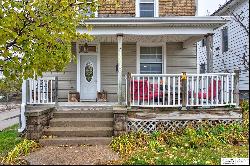 1213 S 11th Street, Omaha NE 68108