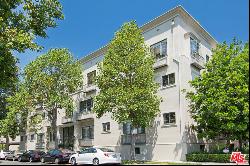 9601 Charleville Boulevard Unit 7, Beverly Hills CA 90212