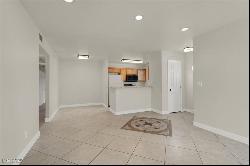 2985 Juniper Hills Bl Boulevard Unit 102, Las Vegas NV 89142