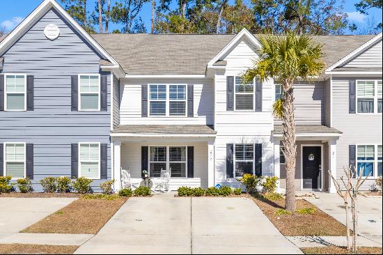 272 Spencer Circle, Summerville SC 29485