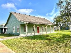 4212 County Road 182, Alvin TX 77511