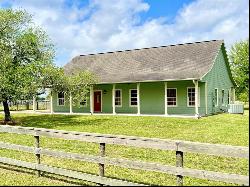 4212 County Road 182, Alvin TX 77511