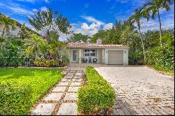 704 Madeira Ave, Coral Gables FL 33134