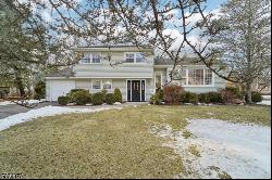 39 Billingsley Dr, Livingston Twp. NJ 07039