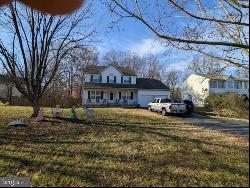 5617 Cambridge Dr, Fredericksburg VA 22407