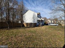 5617 Cambridge Dr, Fredericksburg VA 22407