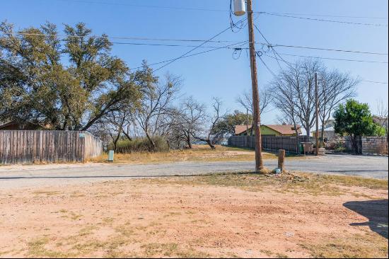 3101 Red Bluff Rd E #80, San Angelo TX 76904