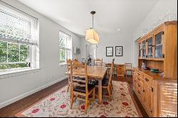 1 Meadow Drive Unit 3-L, Woodmere NY 11598