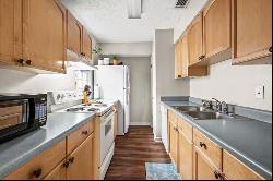 3091 Colonial Way Unit D4, Atlanta GA 30341