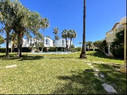 Ground Floor Apartment for Sale in Dénia, Prime Beachside Locati, Dénia 03700