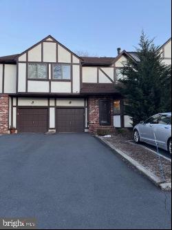 3 Balamor Lane, Ewing NJ 08628