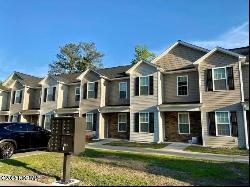 2915 Macgregor Downs Road Unit 4, Greenville NC 27834