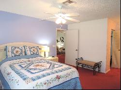 944 Savannas Point Drive #Apt B, Fort Pierce FL 34982