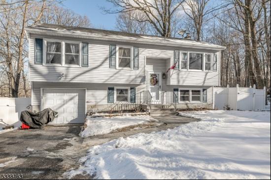 336 Mountainside Dr, Vernon Twp. NJ 07462