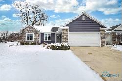 1124 Hummingbird Way, Findlay OH 45840