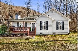 820 Safari Drive, Sylva NC 28779