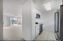 3075 Ala Poha Place Unit 805, Honolulu HI 96818