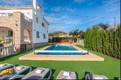 Two Villas and a Plot for Sale in Calpe, Costa Blanca, Calpe 03710