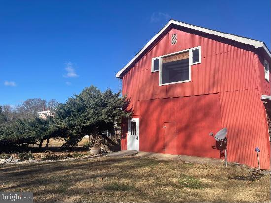 4677 Summit Bridge Road Unit GRANARY BARN APT, Middletown DE 19709