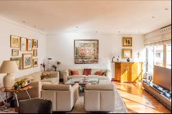 Sale of flat in Recoletos with garage, Madrid 28004