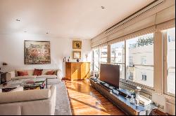 Sale of flat in Recoletos with garage, Madrid 28004