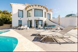 Villa for sale in Cumbre del Sol, Benitachell, Benitachell 03726