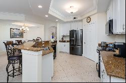 1281 Rialto Way Unit 101, Naples FL 34114