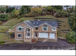 3562 Jake Mann Ln, Florence OR 97439