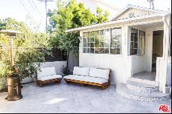 2369 Beach Avenue, Venice CA 90291