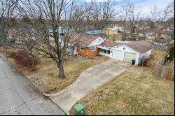 414 W Graysville St, Sullivan IN 47882