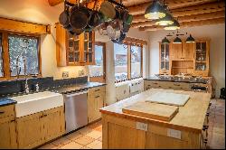 12 Villa Ventosa Rd, El Prado NM 87529