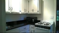 29 Jordan Lane Unit Cott, Stamford CT 06903