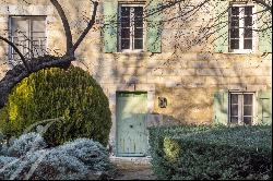 EQUESTRIAN ESTATE NEAR SAINT-REMY-DE-PROVENCE