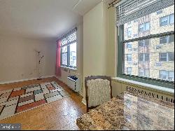 2601 Pennsylvania Avenue Unit 304, Philadelphia PA 19130