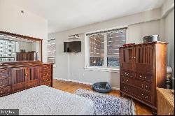 1425 Locust Street Unit 15C, Philadelphia PA 19102