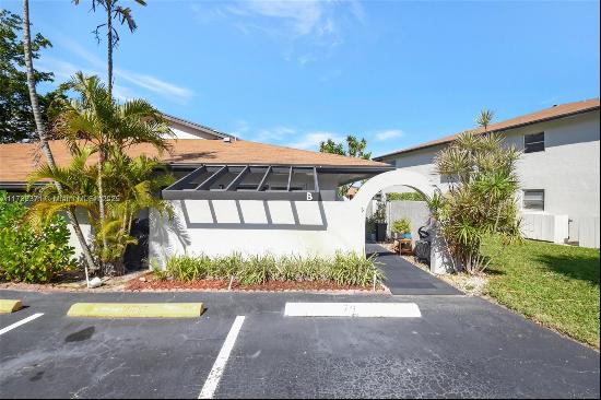 13406 Sabal Palm Ct Unit B, Delray Beach FL 33484