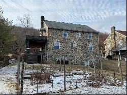 4656 Vera Cruz Road, Upper Saucon Twp PA 18034